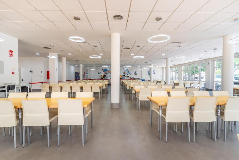 Albergue Inturjoven Sevilla Екстер'єр фото