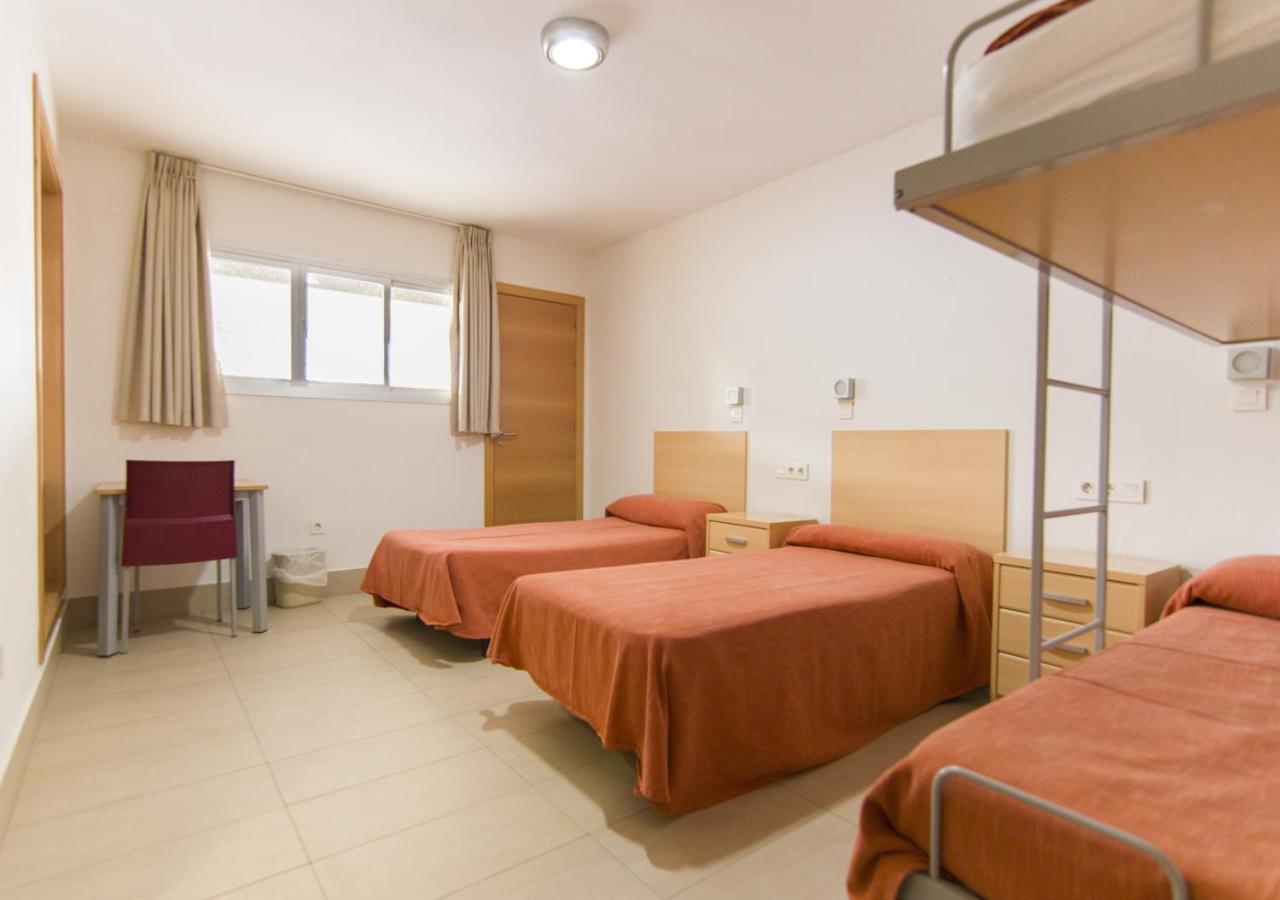 Albergue Inturjoven Sevilla Екстер'єр фото